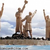 مجسمه هفت پیکر در سبزوار پایتخت سربداران