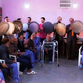 دیدار نوروزی هنرمندان داروگ با سالمندان پدر و کودکان بی سرپرست سبزوار
