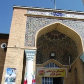 دبیرستان دکتر علی شریعتی در زنجان در فهرست مدارس ماندگار ایران