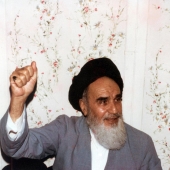 امام خمینی (ره) بنیانگذار کبیر انقلاب اسلامی ایران