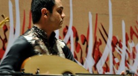 در هفتصدمین سالگرد قیام سربداران، گروه موسیقی داروگ، کنسرت نوای سربداران را در تالار کاشفی سبزوار اجرا کرد.     عکس از علیرضا تحجدی